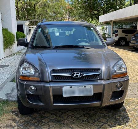 HYUNDAI TUCSON 2.0 MPFI GLS 16V 143CV 2WD FLEX 4P AUTOMÁTICO HYUNDAI TUCSON 2.0 MPFI GLS 16V 143CV 2WD FLEX 4P AUTOMÁTICO